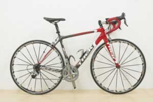 TREK-madone-5.2-トレック-マドン5.2-フルカーボンロードバイク-買取 